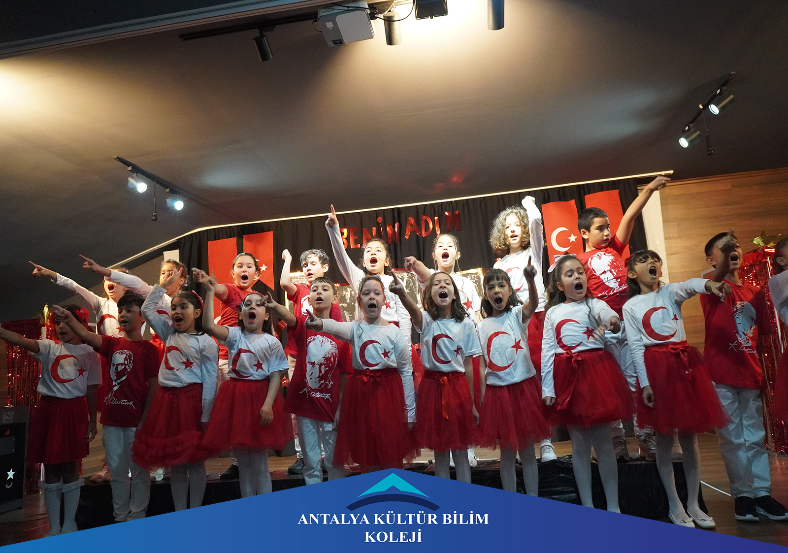 Cumhuriyetimizin 103. Yılı Kutlu Olsun